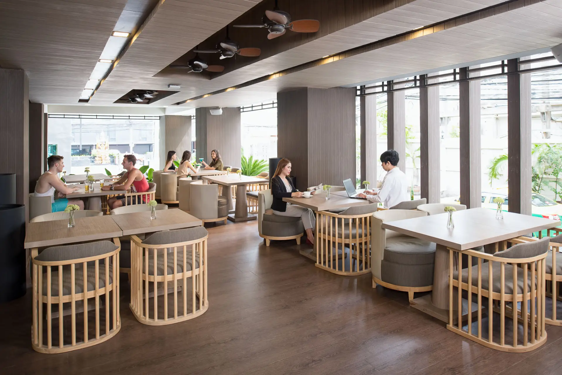 TRADERS BAR AND KITCHEN